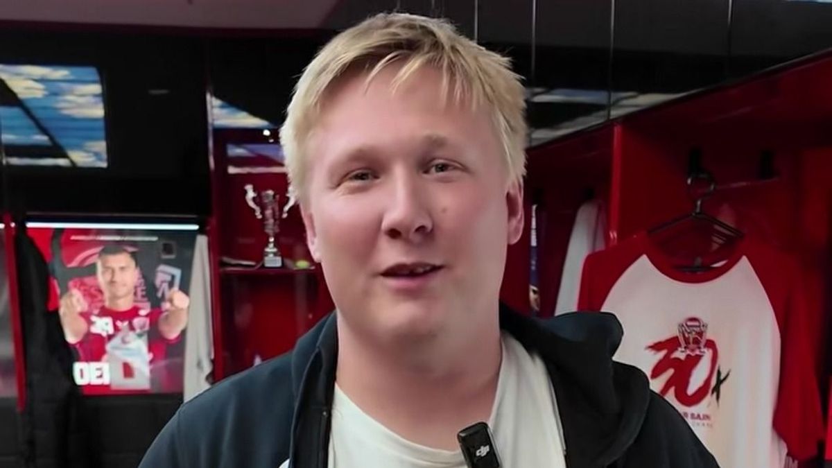 Az utcazenét is meglátogatta, majd az öltözőből üzent a One Veszprém új sztárkapusa +videó