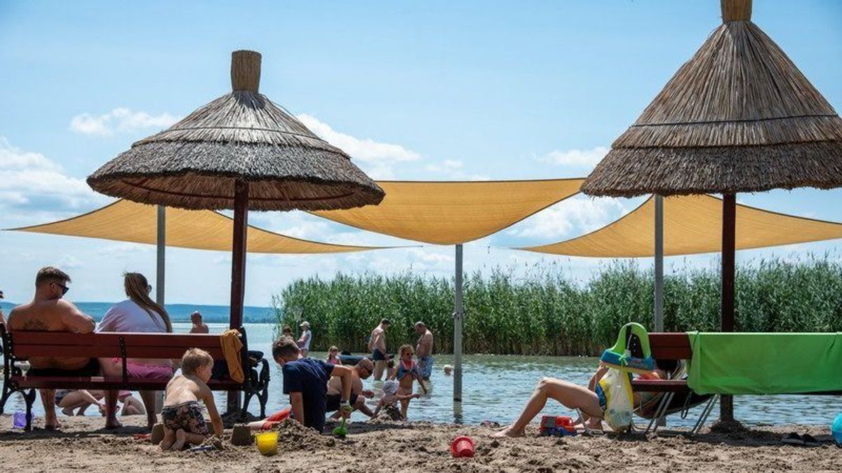 Megváltoztak a nyaralási szokások, meglepő adatok a Balatonnál