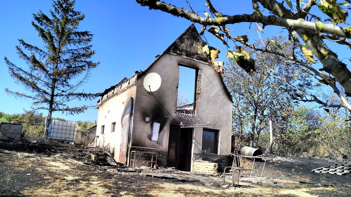 Kis híján bent égett az otthonában a várpalotai nő – mindene odaveszett a pusztító tűzben +fotó