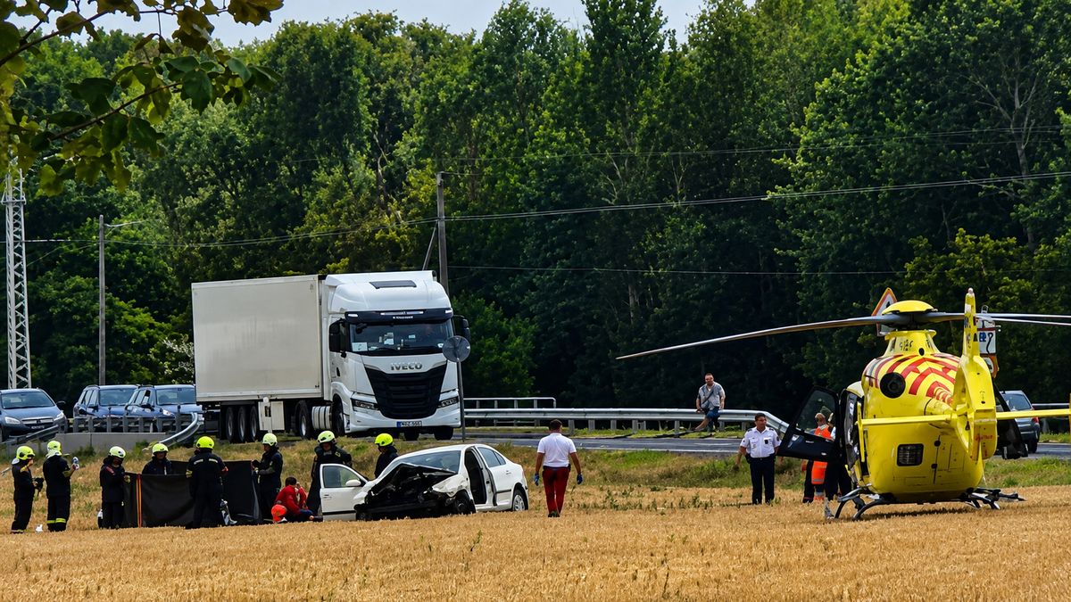 Súlyos baleset történt Nyárádnál, megérkezett a mentők válasza