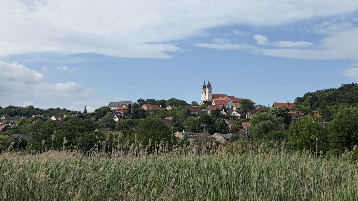 Nagy változások jöhetnek Tihanyban: újra terítéken a Kenderföldek és a mélygarázs