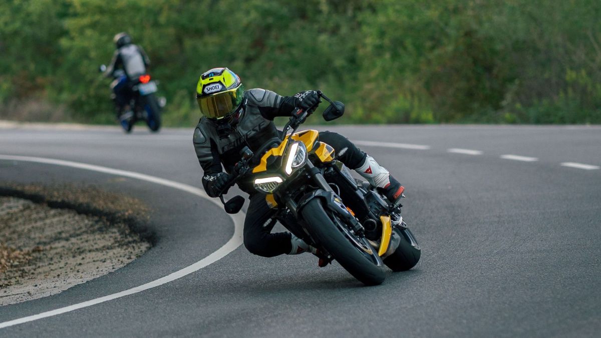 "Útpénzt szednék a föl-le rohangálásért" – Lehet béke motorosok és nyugalomra vágyók közt?