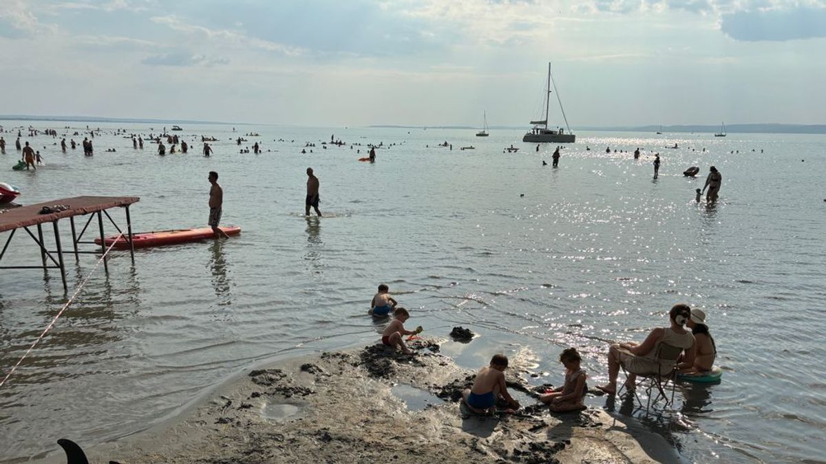 40 fokos csúcshőmérséklet várható ma a Balatonnál