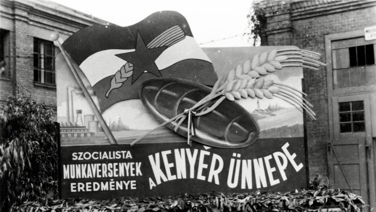Szent Jobbtól a vörös csillagig – így változott augusztus 20-a az évtizedek során (+galéria, videó)