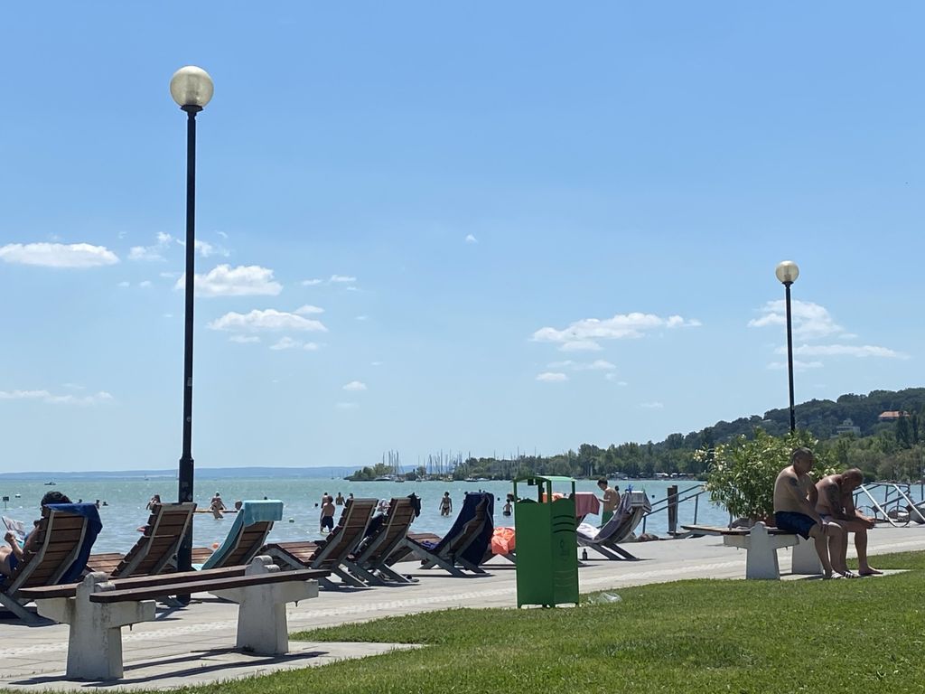 Vannak olyan strandok, ahová naponta kétszer ingyen be lehet jutni