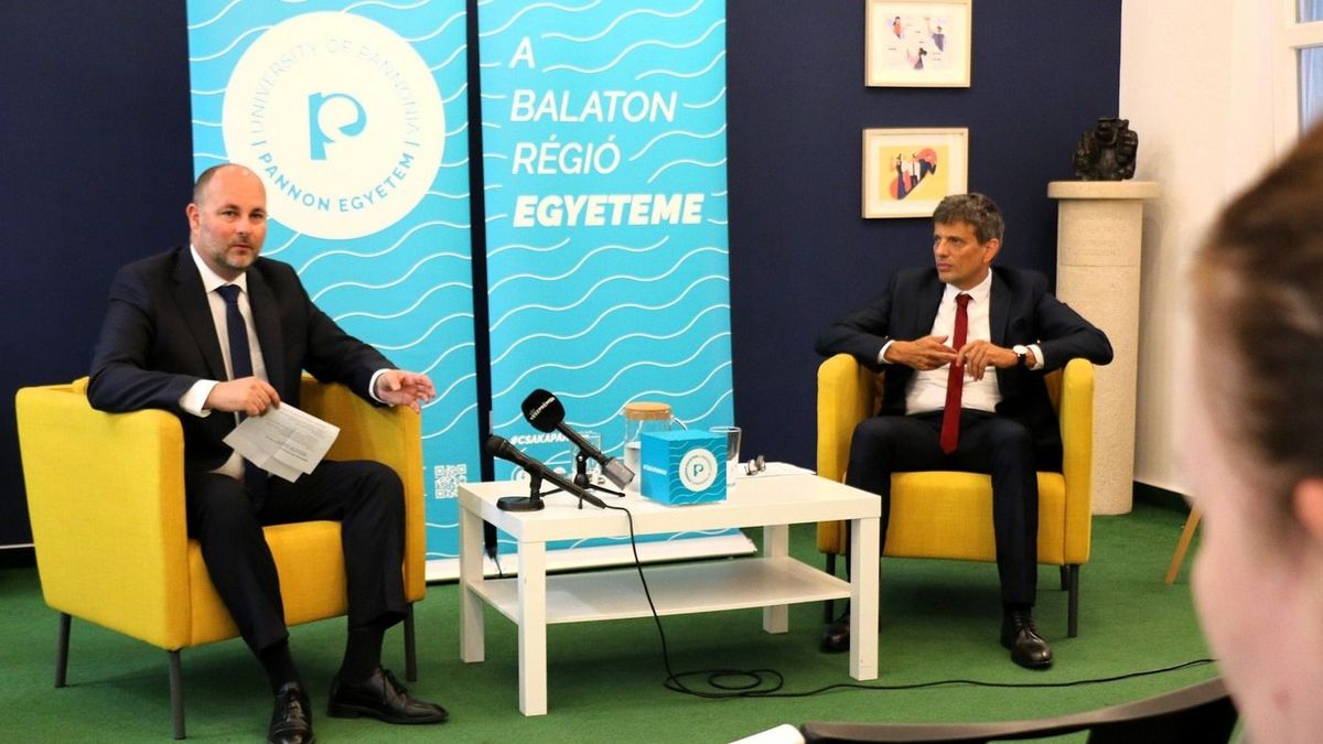 Sikeres beiskolázással és megújult kuratóriummal indul a Pannon Egyetem 77. tanéve