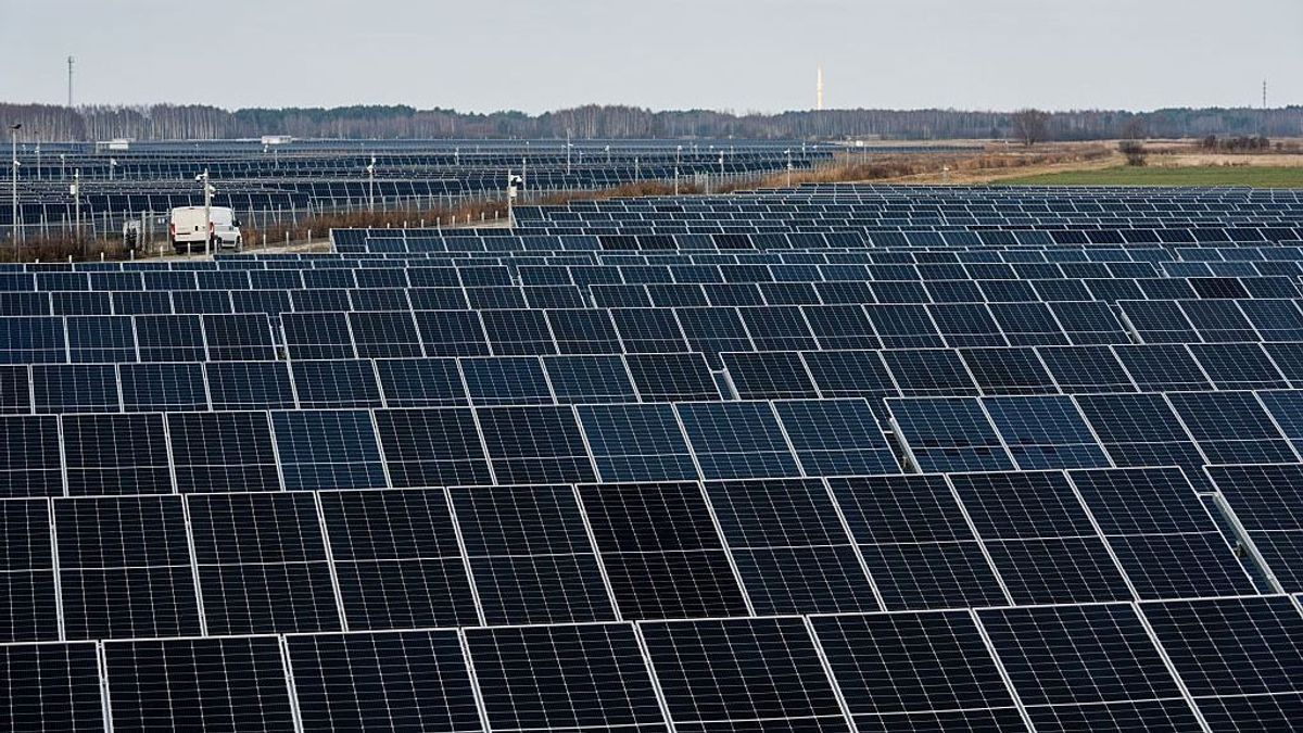 A magyar energiapiacon úttörőnek számító hibrid erőmű épült Veszprém megyében