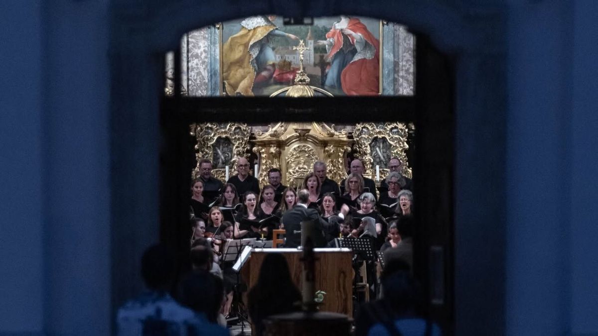 Ingyenes bakonyi programok: koncert, veteránautók, csillagnézés és önismeret (képek)