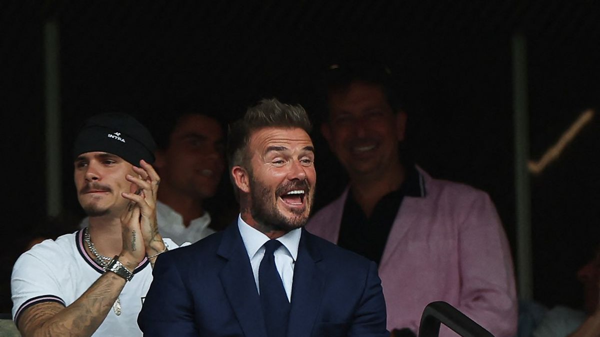 Beckham kertjében termett a világ legfurcsább töke – Victoria csak nézett + videó