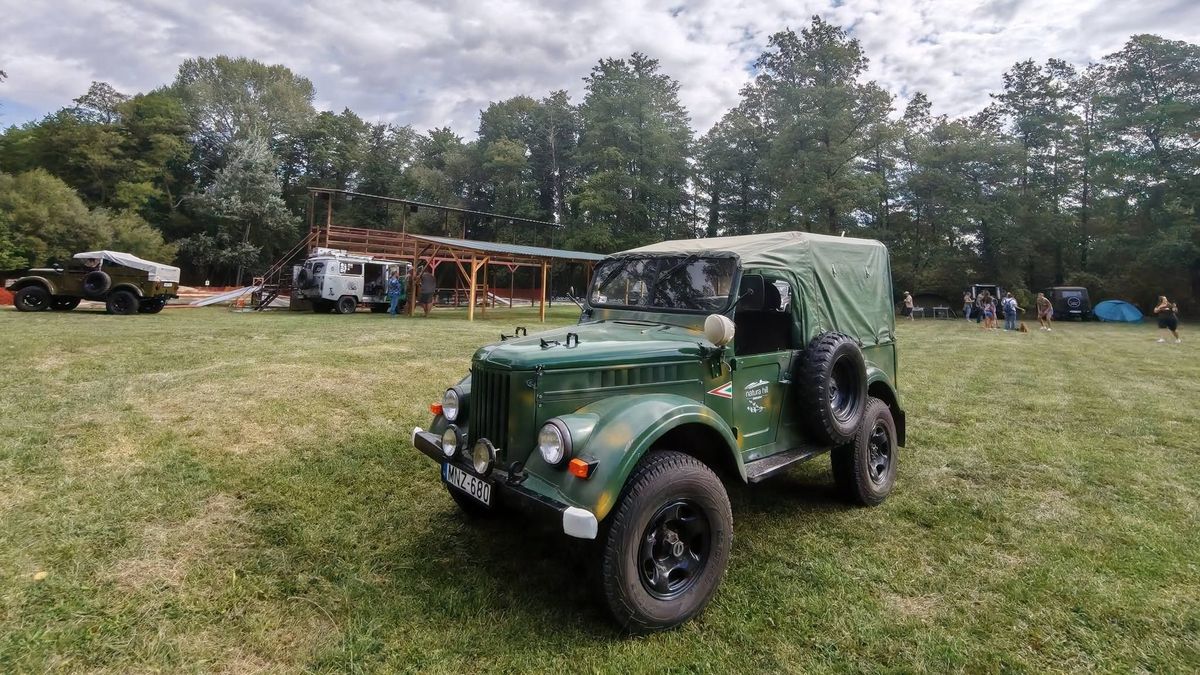 Ötödik alkalommal dübörögtek az UAZ-ok Homokbödögén (galéria)