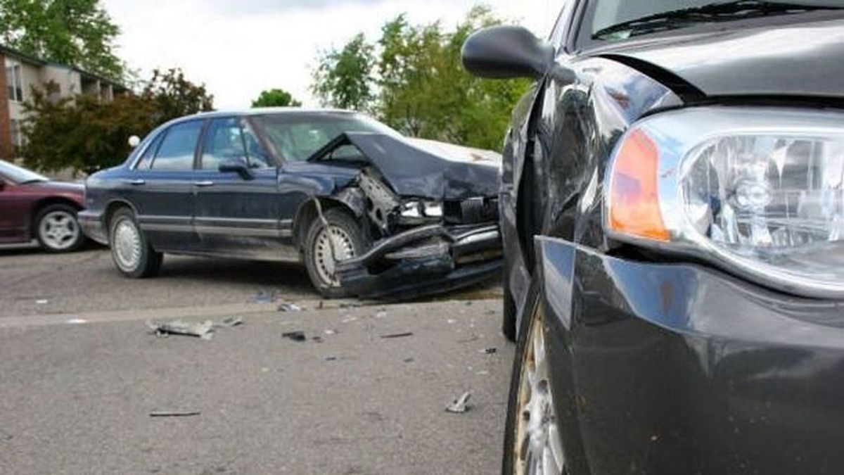 Karambol történt a 82-es főúton