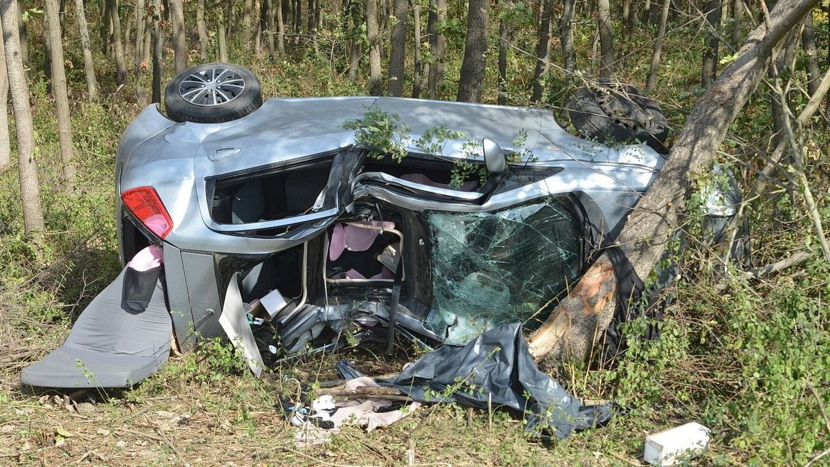 Halálos baleset történt Veszprém megyétől nem messze, egy fiatal nő vesztette életét