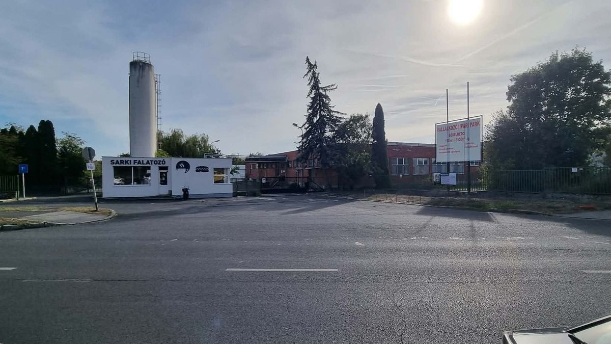 Kiderült, mi épülhet a régi kenyérgyár területén Tapolcán