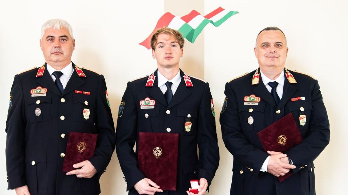 Hősies életmentés és példamutató szolgálat – Veszprém megyei tűzoltókat ismertek el