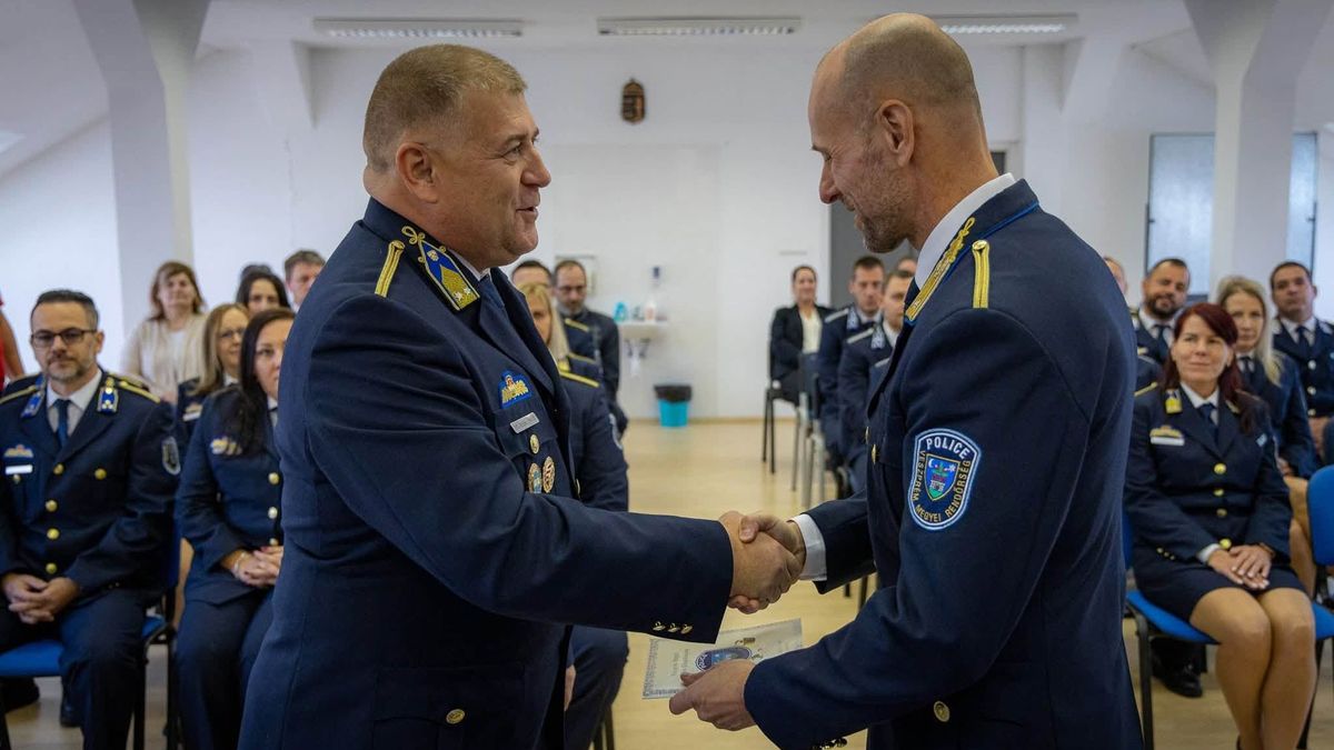 Új rendőrkapitányt neveztek ki Várpalotán (+ galéria)