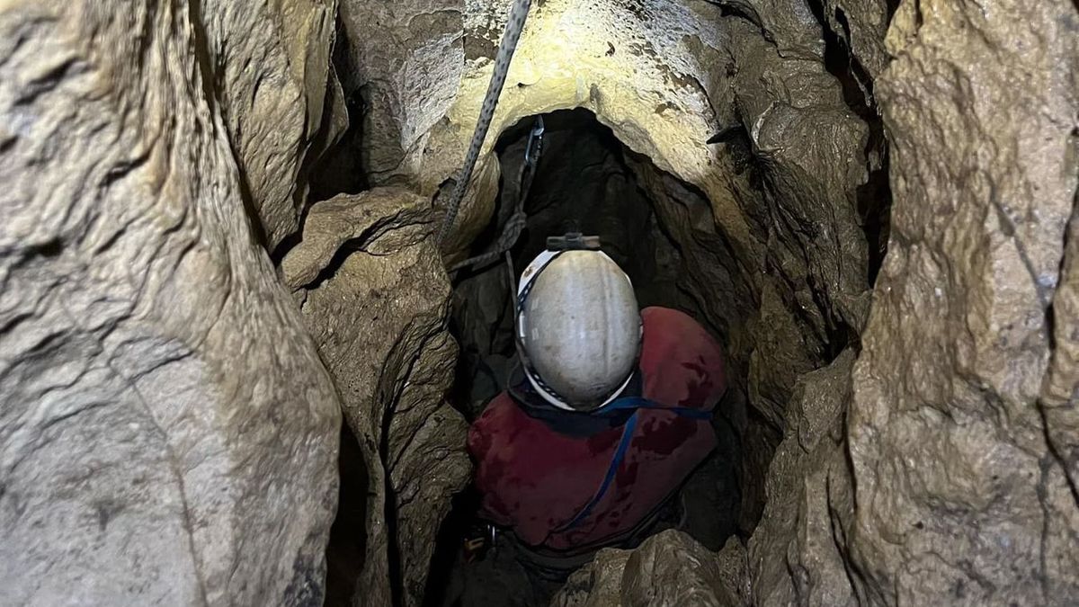 A mélybe vezető folyosók rejtélyes értékeket rejtenek a bakonyi város alatt
